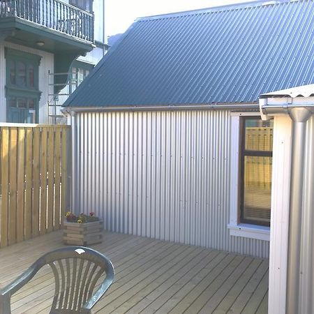 Comfortable Bungalow Ísafjörður Exteriör bild