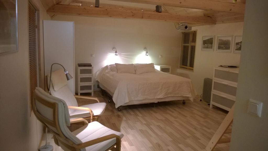 Comfortable Bungalow Ísafjörður Rum bild